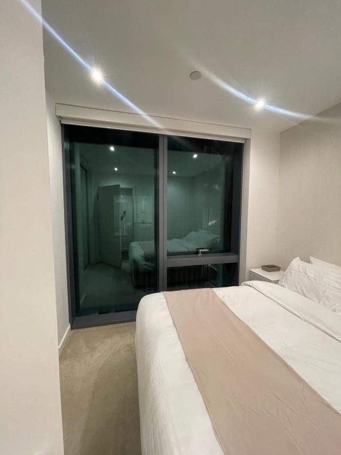 Shared Apartment In Central Лондон Экстерьер фото