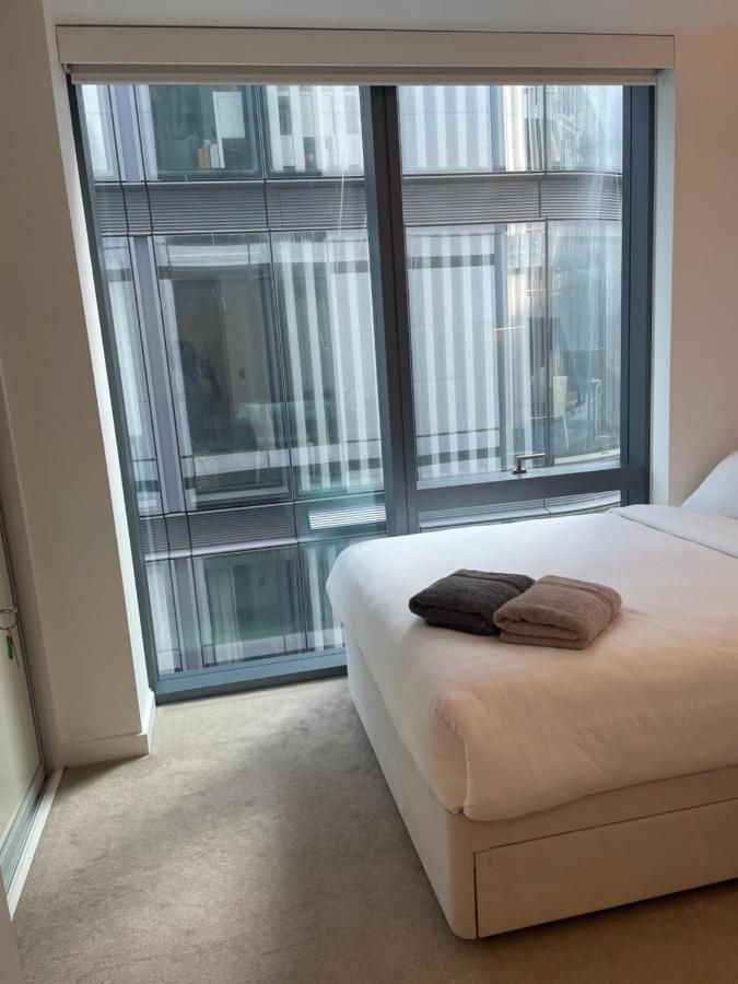 Shared Apartment In Central Лондон Экстерьер фото